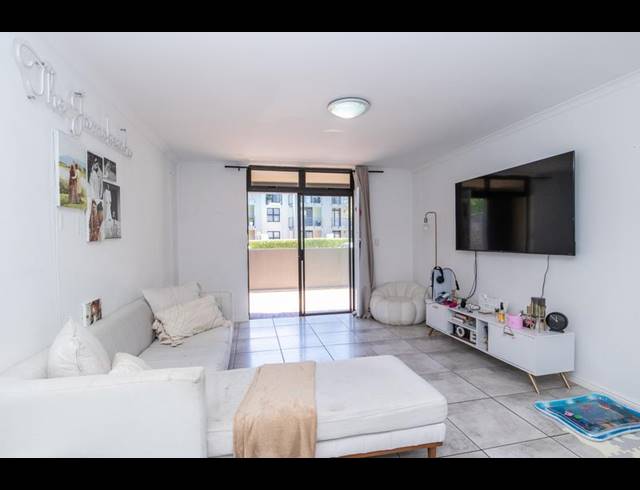 2 BEDROOM APARTMENT FOR SALE IN PLUMSTEAD